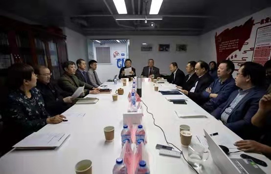 企业家座谈1.jpg